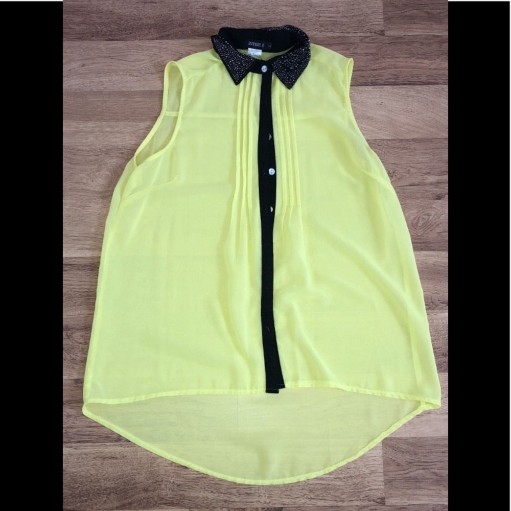 Women’s high low blouse